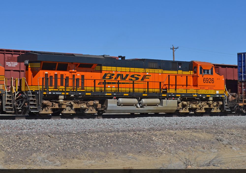 BNSF 6926